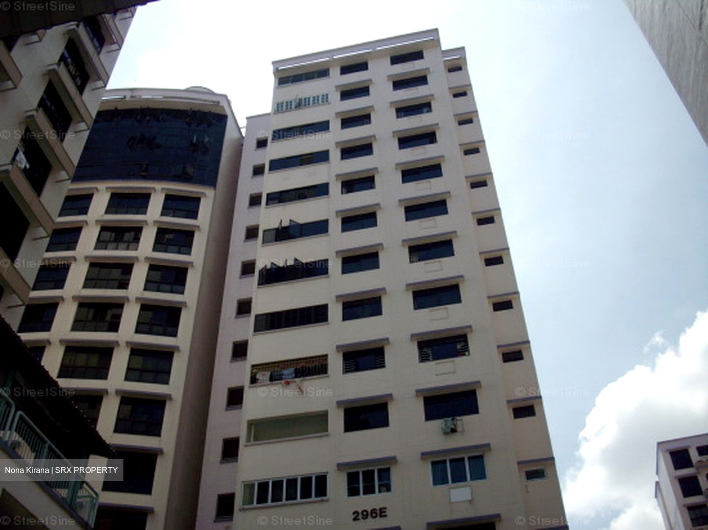 Blk 296E Choa Chu Kang Avenue 2 (Choa Chu Kang), HDB 5 Rooms #558828141